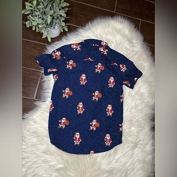 Cactus Boys Joy to the world santa button up sz med(9/10) - Picture 4 of 4